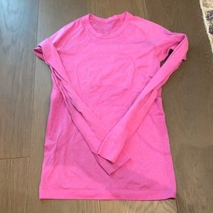 Lululemon Swiftly Tech Long Sleeve